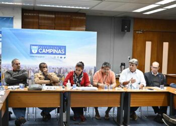 Reunião definiu que benefícios terão reajustes superiores aos oferecidos anteriormente - Foto: Eduardo Lopes/PMC/Divulgação