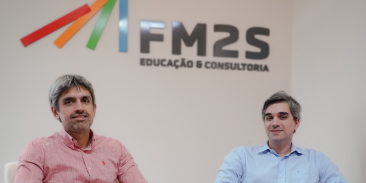 Virgilio e Murilo Marques dos Santos, fundadores da FM2S Educação e Consultoria. Foto: Isaque Martins/Divulgação