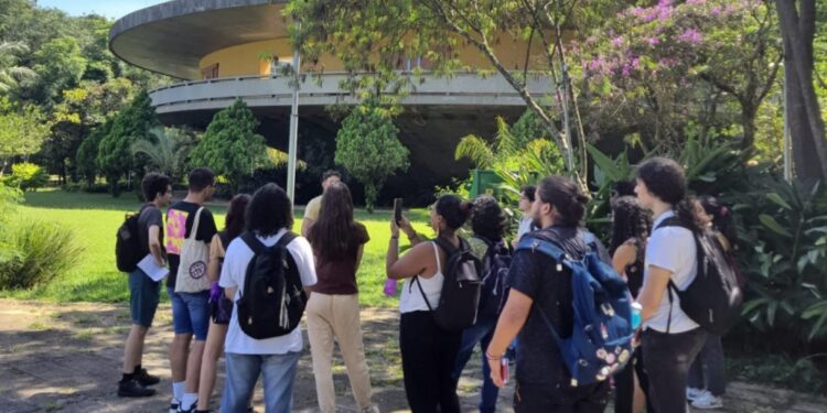 USP promove visitas monitoradas a seu patrimônio cultural
