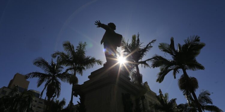 Estátua de Carlos Gomes: maestro é um dos grandes destaques da cultura e história da cidade - Foto: Leandro Ferreira/Hora Campinas