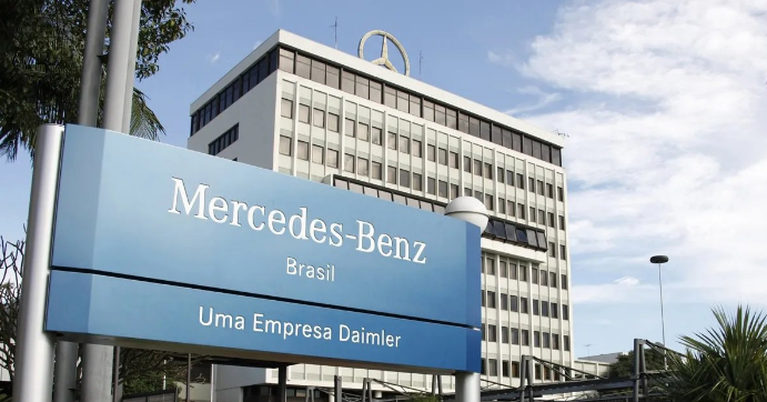 MPT propõe adiar demissões na Mercedes-Benz em Campinas