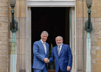 O presidente, Luiz Inácio Lula da Silva é recebido pelo rei dos Belgas, Filipe I, em Bruxelas, na Bélgica. Foto: Ricardo Stuckert/PR