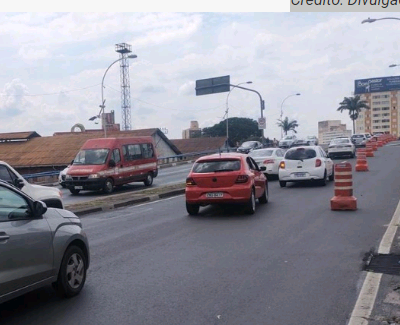 Bloqueio da alça de acesso a viaduto continua até, pelo menos, quarta-feira