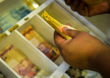 Renegociação de dívidas do Desenrola Brasil começa nesta segunda