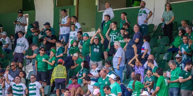 Bugre faz promoção e inicia venda de ingressos para o jogo contra o Atlético de Goiás - Foto: Thomaz Marostegan/Guarani FC