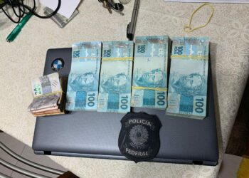 Montante de dinheiro é apreendido durante buscas Foto: Divulgação/Polícia Federal