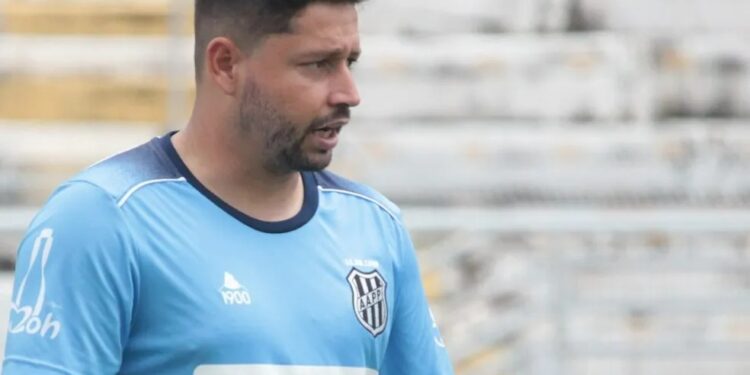 Ponte Preta recebe o Tombense de olho na quarta vitória seguida