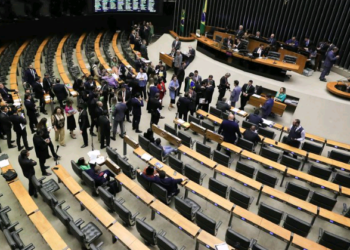 Câmara dos Deputados: primeira etapa da reforma tributária já foi aprovada - Foto: Lula Marques/Agência Brasil