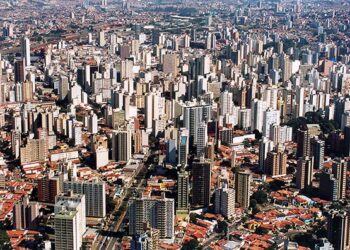 O Sistema vai auxiliar os municípios, estados e União com a disponibilização de dados sobre imóveis urbanos e rurais. Foto: Carlos Bassan/PMC