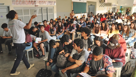 Projeto prepara jovens de escolas públicas para profissões do futuro