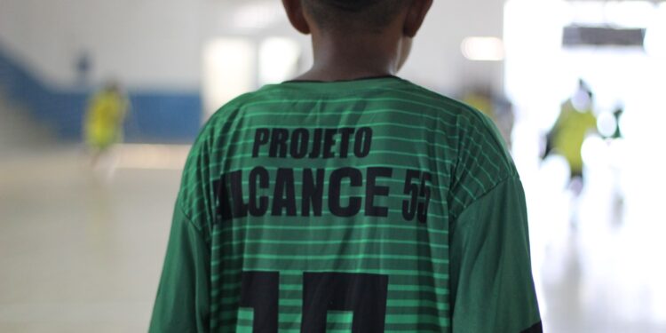 O Projeto Alcance Futsal da Terra beneficia atualmente 70 crianças do Gênesis, em Campinas. Fotos: Divulgação