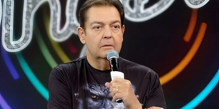 Faustão passa por transplante de coração; próximas horas são decisivas