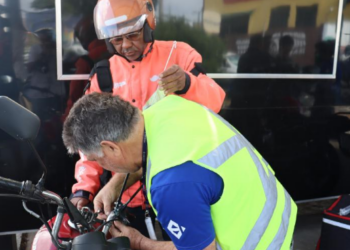 Campanha Emdec: antena corta-pipa instalada nas motos pode salvar a vidas - Foto: Divulgação PMC