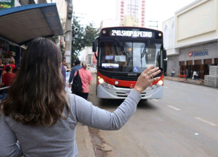 Trajetos de linhas de ônibus têm mudanças no centro de Campinas nesta segunda