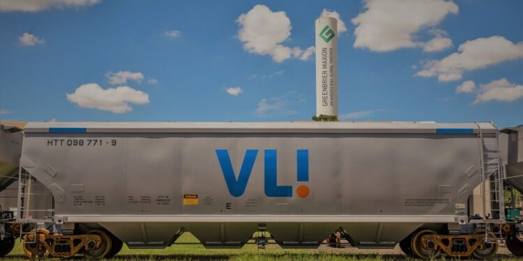 VLI adquire de empresa da RMC 168 vagões e três locomotivas para transporte do agronegócio