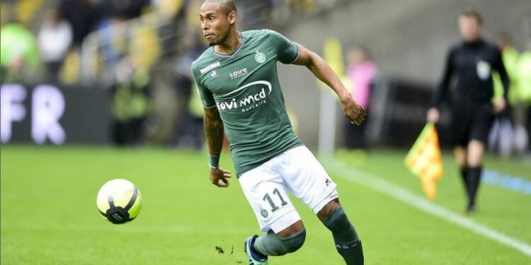 Gabriel Silva rescindiu contrato com o Saint-Étienne, da França, em janeiro deste ano. Foto: Reprodução/Instagram