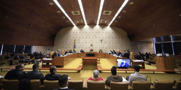 Ministros do STF em sessão extraordinária do julgamento de Aécio Lúcio Costa Pereira. Foto: Rosinei Coutinho/SCO/STF