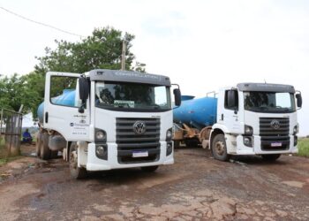 Caminhões-pipa estão ajudando a levar água da Sanasa para abastecer reservatórios de Jaguariúna - Foto: Divulgação