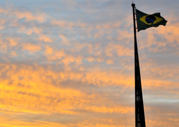 Depois de dois séculos, é possível dizer que o Brasil é independente? - Foto: Marcello Casal Jr/Agência Brasil