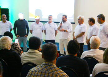 Representante dos Conventions Bureaux das quatro cidades, durante o lançamento da Rota Verde Azul. Foto Reginaldo Pupo/Divulgação