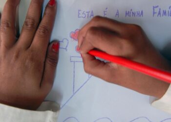 O Todos pela Educação defende a efetivação políticas públicas educacionais que garantam aprendizagem e igualdade de oportunidades para as crianças e jovens. - Foto: Agência Brasil/Arquivo