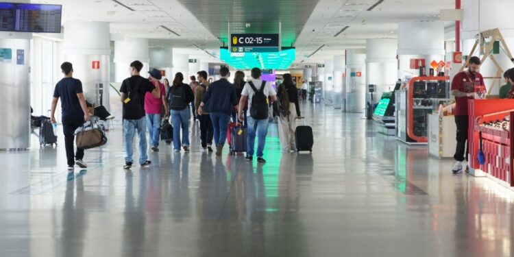 Viracopos registra alta de passageiros em voos internacionais