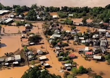 Estado contabiliza 41 mortes e 46 pessoas seguem desaparecidas: são 88 municípios em estado de calamidade pública - Foto: Marinha do Brasil/RS