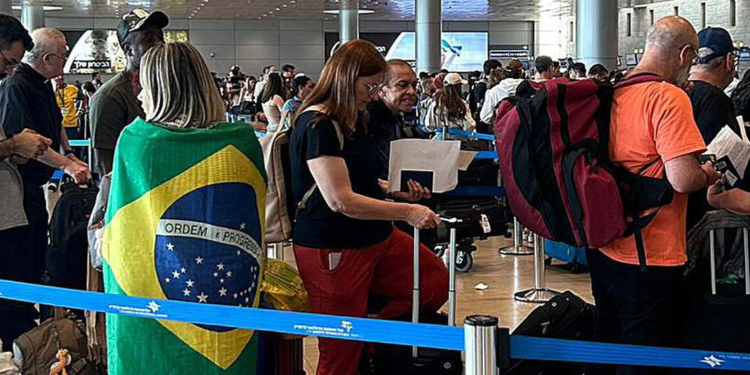 Do total, 107 passageiros desembarcaram em Brasília e 104 seguiram para o Rio de Janeiro - Foto: Ministério das Relações Exteriores