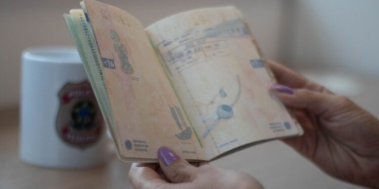 O novo posto de expedição de passaporte deve diminuir o tempo de espera pelo documento. Foto: Arquivo