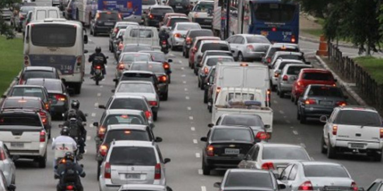 A Prefeitura de São Paulo suspendeu o rodízio de veículos nesta terça-feira (3) -Foto: Agência Brasil