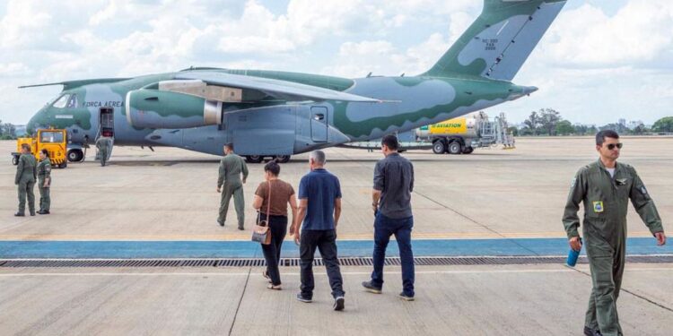 Aeronave KC-390 Millennium da FAB: Operação Voltando em Paz - Foto: João Risi/Audiovisual/PR