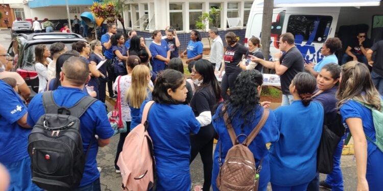 Pagamento acaba com greve de técnicos de enfermagem em Campinas