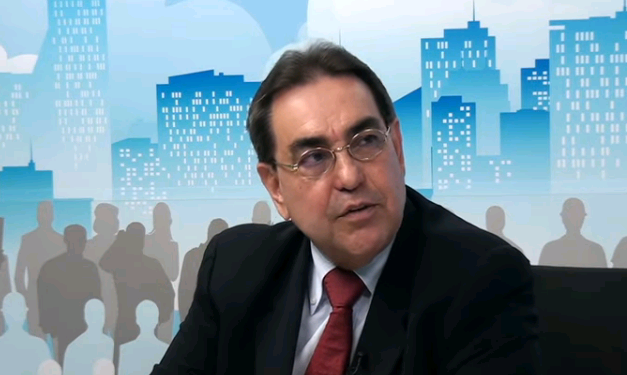 Professor Marins faz palestra sobre liderança em Campinas