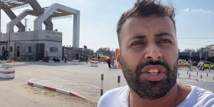 Hassan Rabee está no grupo de brasileiros que aguarda para cruzar a fronteira - Foto: Reprodução vídeo
