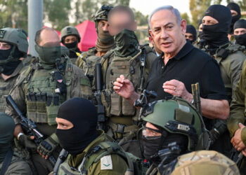 Visita do primeiro-ministro Binyamin Netanyahu à Divisão Harom nas instalações de Adam: brasileiros em compasso de espera - Foto: Kobi Gideon/GPO