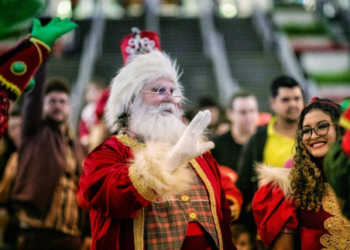 Papai Noel atenderá ao público até 24 de dezembro, em seu trono, no Anel Águas - Foto: Divulgação