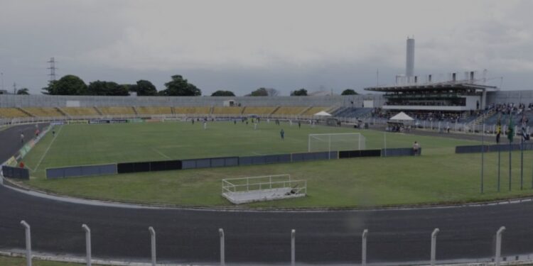 Jaguariúna tem “jogo das estrelas” neste sábado no estádio municipal