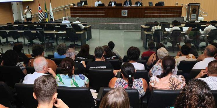 Audiência pública aconteceu na sexta-feira; orçamento previsto para 2024 é de R$ 9,3 bilhões Foto: Câmara Municipal de Campinas