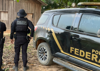 Agentes também cumpriram quatro mandados de busca e apreensão - Foto: Polícia Federal/Divulgação