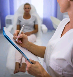 Informação é tudo no enfrentamento do câncer: a importância dos registros de base populacional – por Carmino de Souza e Juliana Natívio