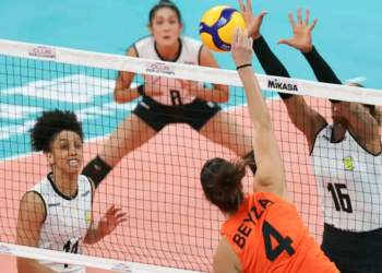 Dentil Praia Clube foi derrotado na semifinal do Campeonato Mundial de clubes de vôlei feminino -Foto: Volleyball Word/Divulgação