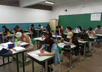Há 21 anos a iniciativa ajuda estudantes de baixa renda da região a realizar o sonho de entrar na universidade - Foto: Divulgação