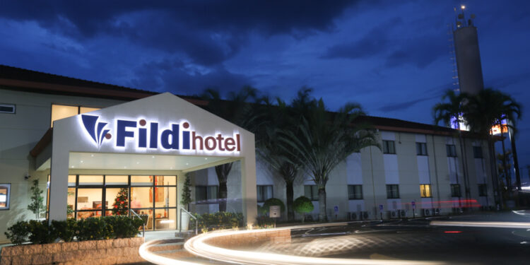 O Fildi hotel & eventos possui 128 quartos e um complexo para eventos com sete salas. Fotos: Divulgação