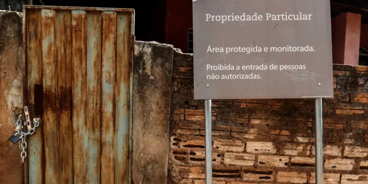 Em Parque da Cachoeira, localizada próximo ao ponto onde os rejeitos atingiram o Rio Paraopeba, moradores informaram que cerca de 180 casas e terrenos foram vendidos para a Vale. Fotos: Tânia Rêgo/Agência Brasil