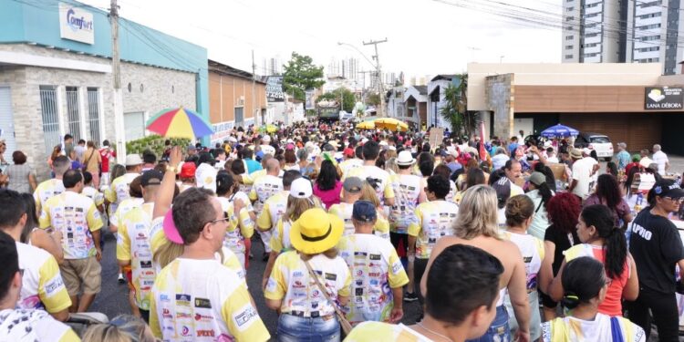 Os tradicionais desfiles de blocos nas ruas de Campinas Grande estão proibidos. Foto: Reprodução