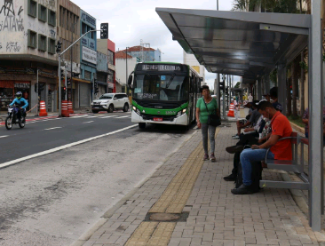 Emdec altera paradas de linhas de ônibus na Avenida Campos Sales