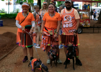 Bloco do Bob:  foliões levaram seus pets para as ruas do Cambuí para curtir o carnaval - Fotos: Leandro Ferreira/Hora Campinas