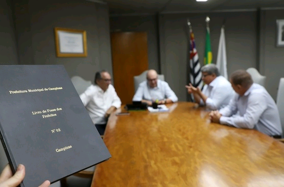 Dário Saadi reassumiu a Prefeitura de Campinas nesta segunda-feira