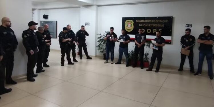 Mais de 300 policiais civis atuam na segunda fase da Operação Cyberconnect — Foto: Polícia Civil/Divulgação