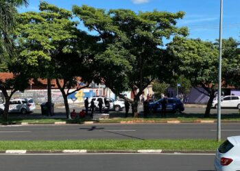 Um dos suspeitos foi preso: aparato de segurança chamou a atenção de quem estava nos bairros Jardim Planalto e Europa - Fotos: Gustavo Abdel/Hora Campinas